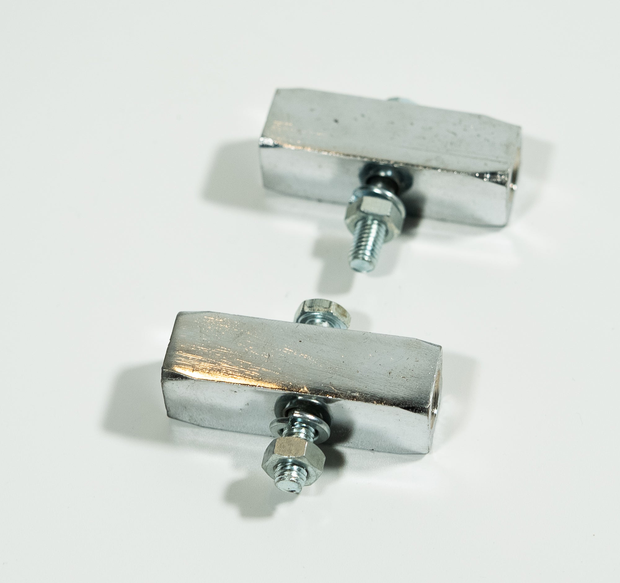 Square Peg Mounting Blocks 5/8"